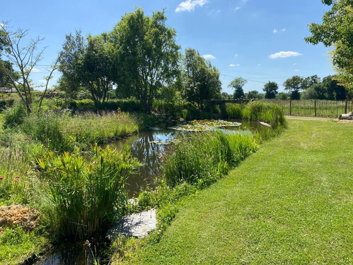 Vila Le Jardin Des Sens Chasne-sur-Illet Exteriér fotografie